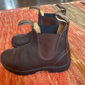 Blundstone Chelsea Boot CLASSIC - 550 Walnut Brown - Like New
